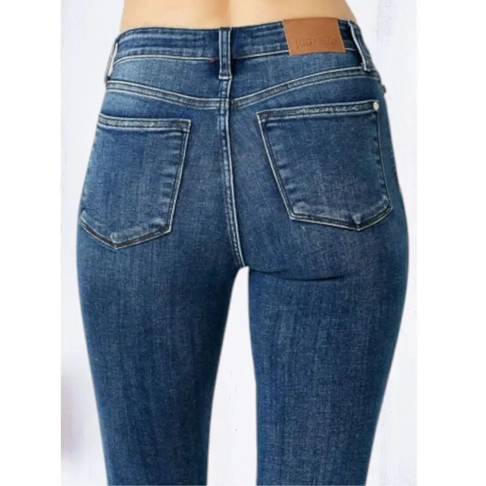 Judy Blue High Rise Skinny Jeans Dark Wash Distressed Stretch Denim Raw Hem NEW